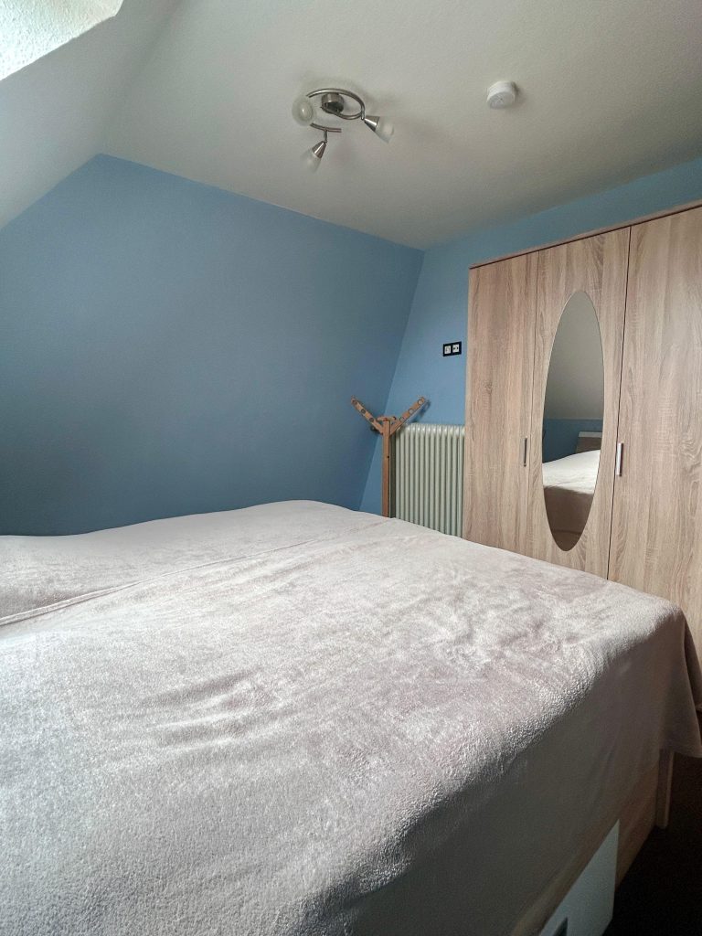 Schlafzimmer der Ferienwohnung Zur Mühle in Burhave an der Nordsee