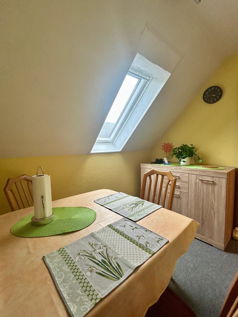 Essbereich der Ferienwohnung Zur Mühle in Burhave