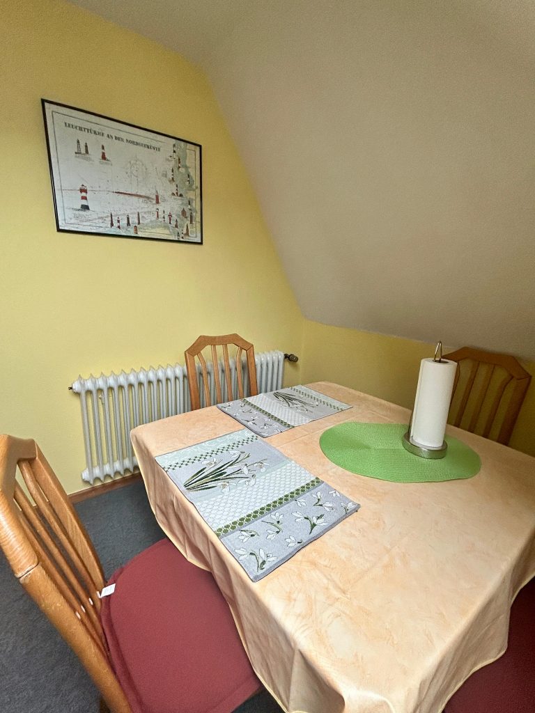 Essbereich der Ferienwohnung in Burhave an der Nordsee
